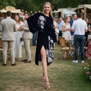 ASOS Navy Floral Embroidered Maxi Dress – Boho Luxe Long Sleeve Size 0 $220